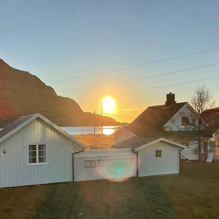 Kvalvika Retreat - Lofoten Villa Лекнес Екстериор снимка