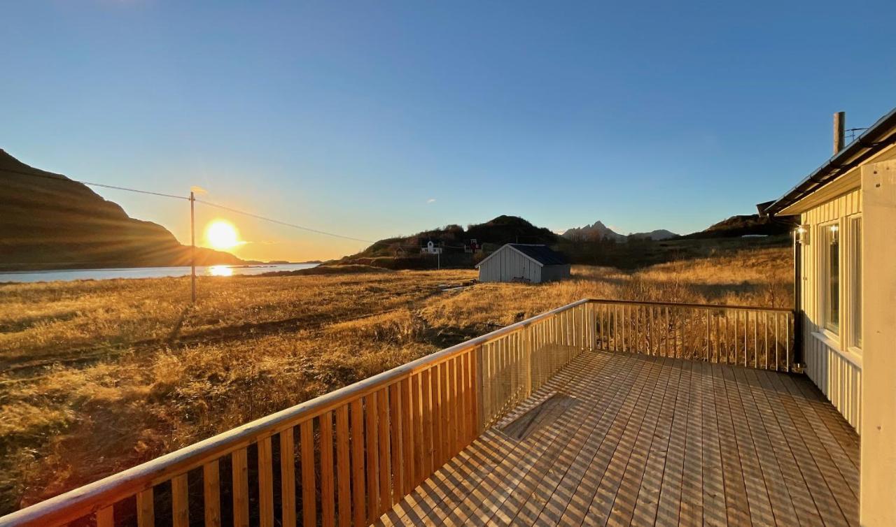 Kvalvika Retreat - Lofoten Villa Лекнес Екстериор снимка